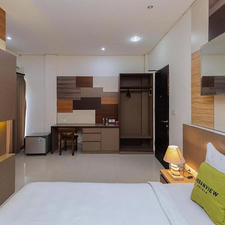 Urbanview Hotel Wg Jimbaran Bali Ungasan Kültér fotó