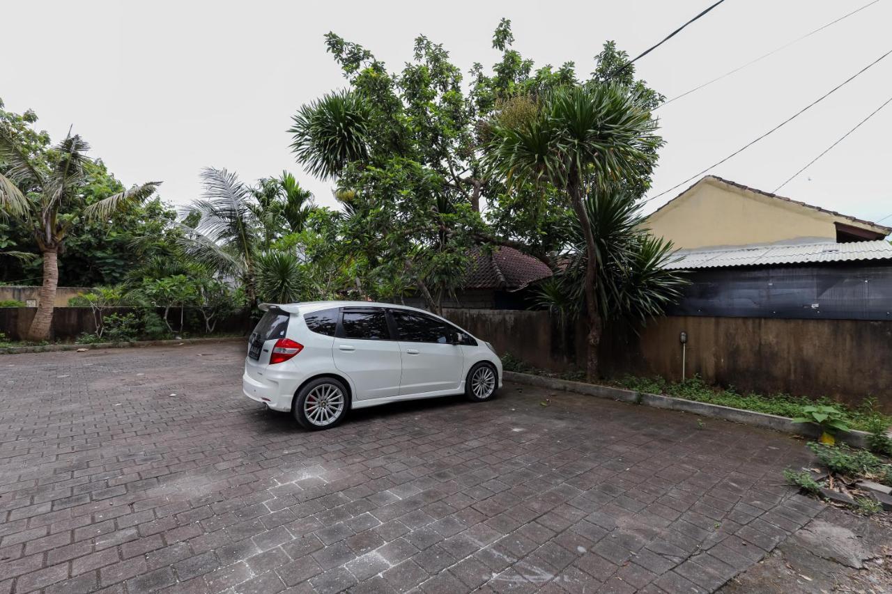 Urbanview Hotel Wg Jimbaran Bali Ungasan Kültér fotó