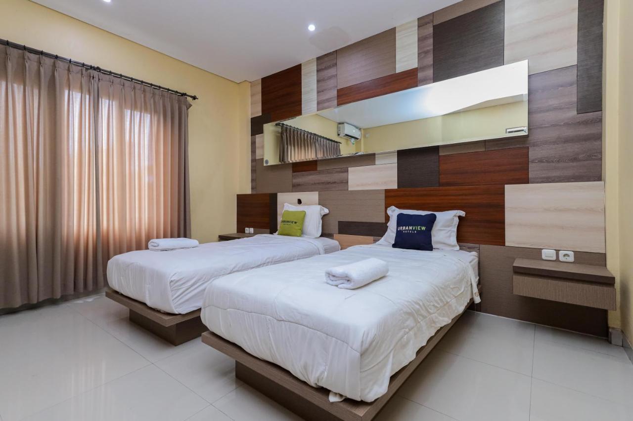 Urbanview Hotel Wg Jimbaran Bali Ungasan Kültér fotó